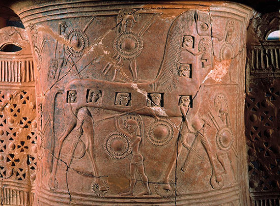The Greeks hiding inside the Trojan horse. Amphora. c. 670 BCE. Mykonos Archaeological Museum.