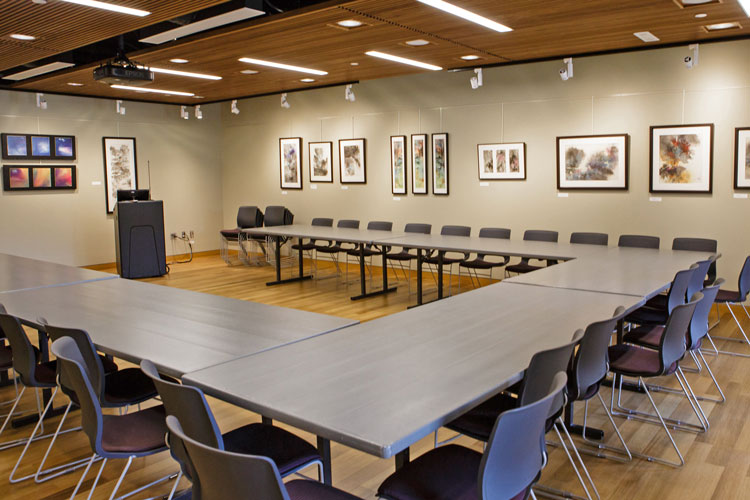 Thomas Commons meeting room