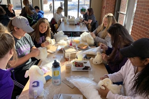 Cornell students gather in Smith Dining Hall to eat and make stuffed rams